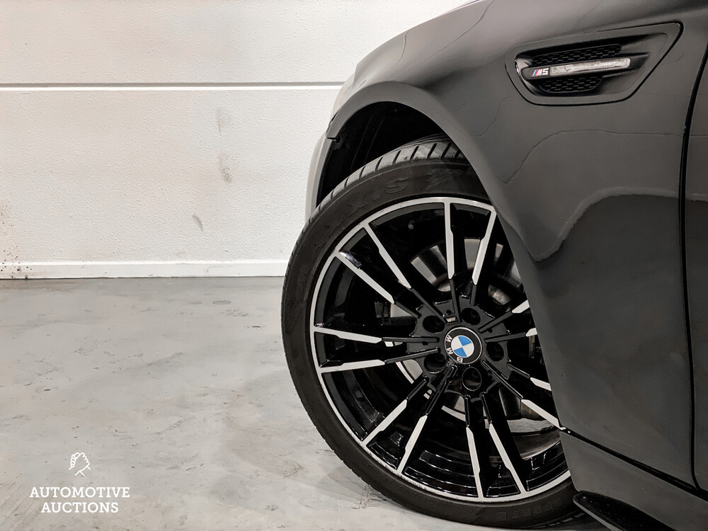 BMW 535xi High Executive M5 Pakket 5-serie 306pk 2011, K-900-PS