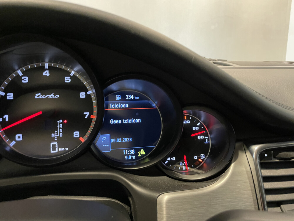 Porsche Panamera Turbo 4.8 500pk 2010, 46-TJG-6