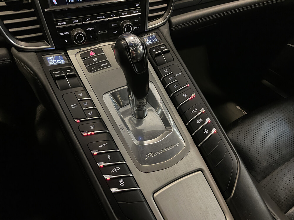 Porsche Panamera Turbo 4.8 500pk 2010, 46-TJG-6