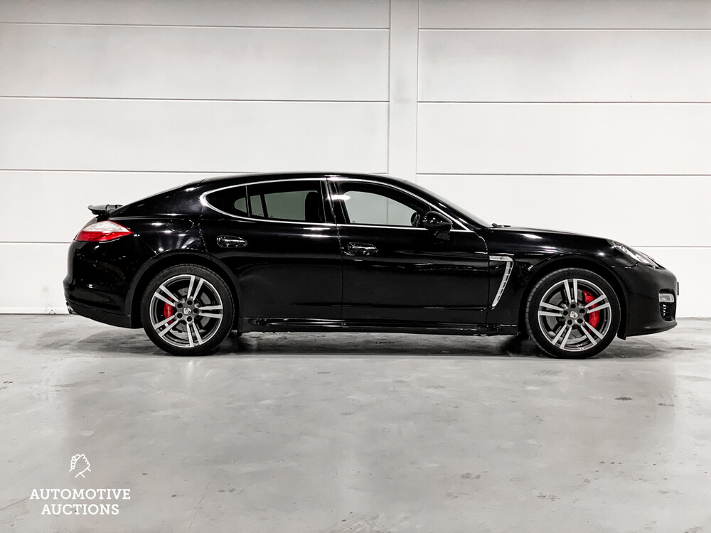 Porsche Panamera Turbo 4.8 500pk 2010, 46-TJG-6