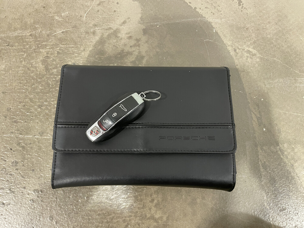 Porsche Panamera Turbo 4.8 500pk 2010, 46-TJG-6