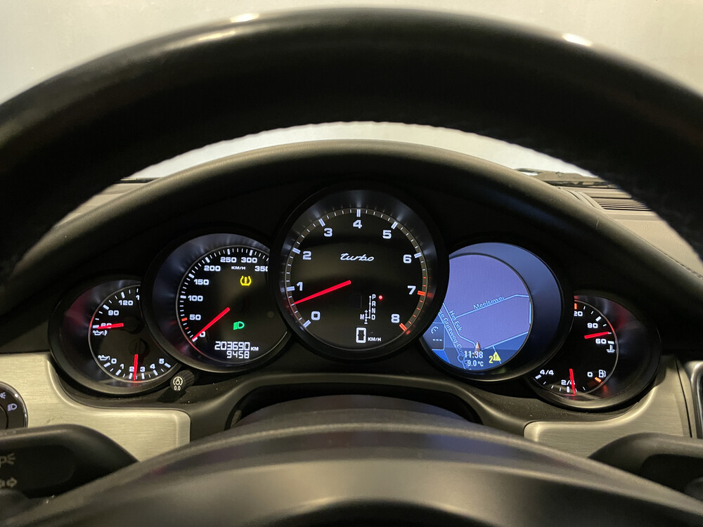 Porsche Panamera Turbo 4.8 500pk 2010, 46-TJG-6