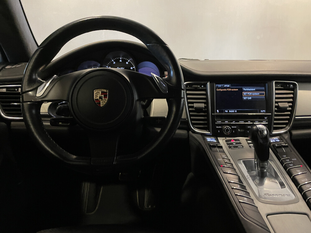 Porsche Panamera Turbo 4.8 500pk 2010, 46-TJG-6