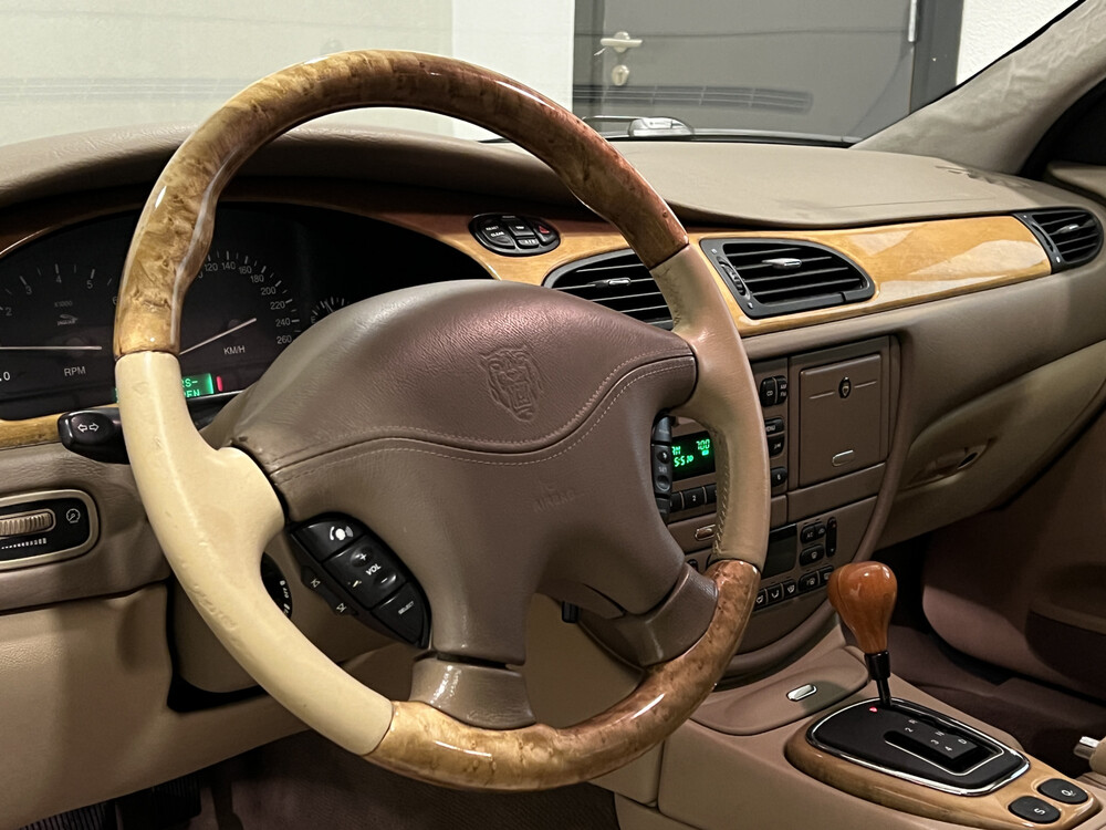 Jaguar S-type 3.0 V6 Executive 238pk 2001, 87-RG-KZ