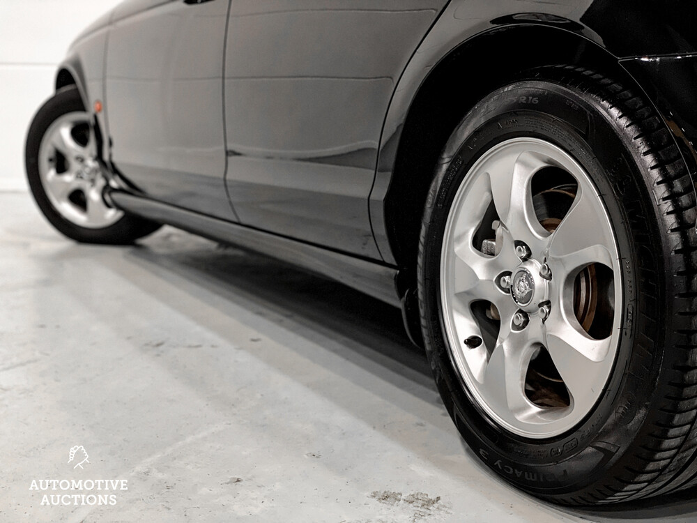 Jaguar S-type 3.0 V6 Executive 238pk 2001, 87-RG-KZ