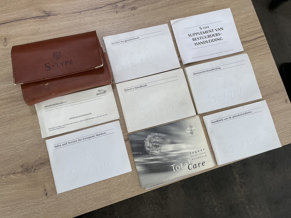 Jaguar S-type 3.0 V6 Executive 238pk 2001, 87-RG-KZ