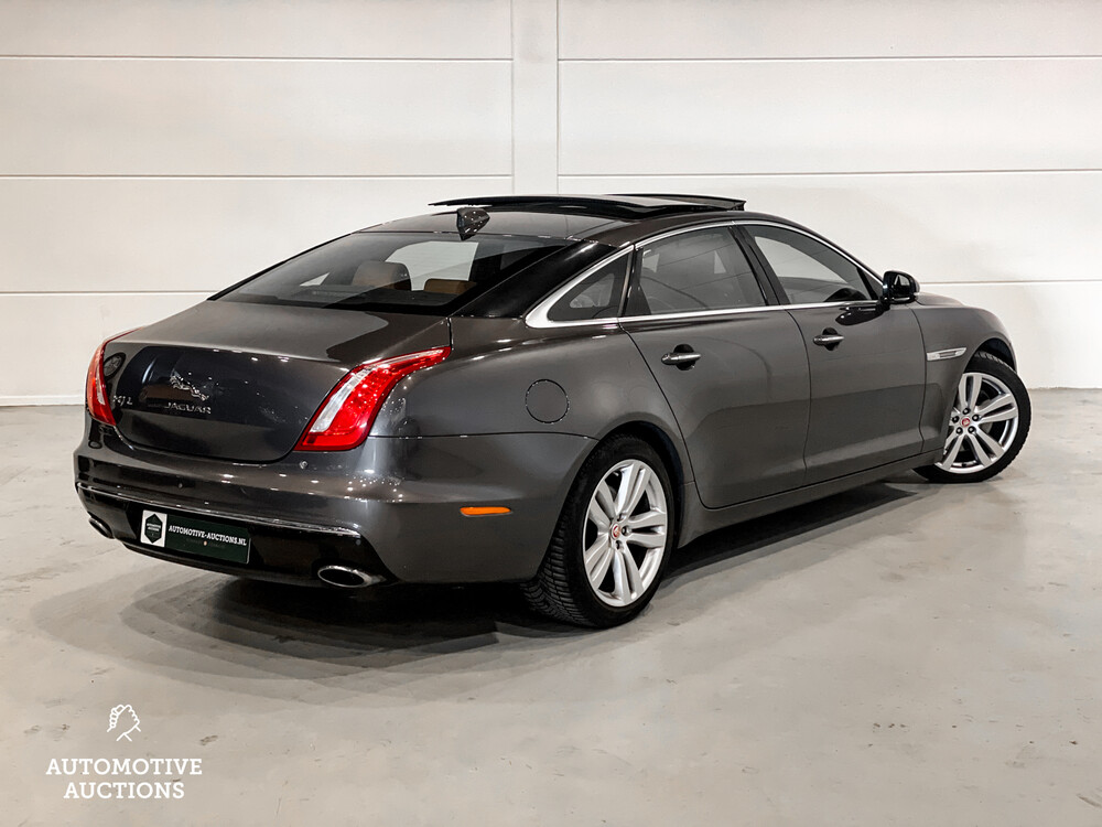 Jaguar XJ 3.0 D Portfolio LWB -FACELIFT- 300pk 2017 -Orig. NL-, NT-188-H