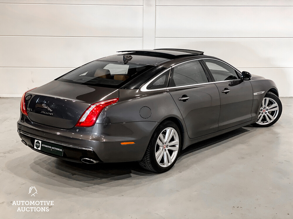 Jaguar XJ 3.0 D Portfolio LWB -FACELIFT- 300pk 2017 -Orig. NL-, NT-188-H