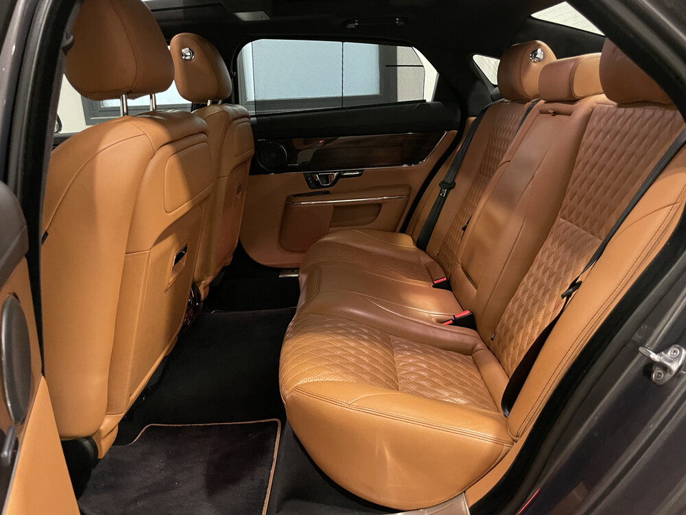 Jaguar XJ 3.0 D Portfolio LWB -FACELIFT- 300pk 2017 -Orig. NL-, NT-188-H