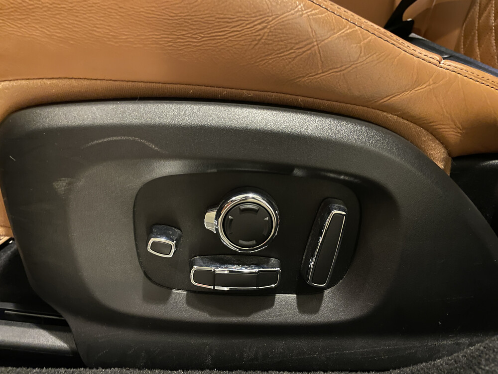 Jaguar XJ 3.0 D Portfolio LWB -FACELIFT- 300pk 2017 -Orig. NL-, NT-188-H