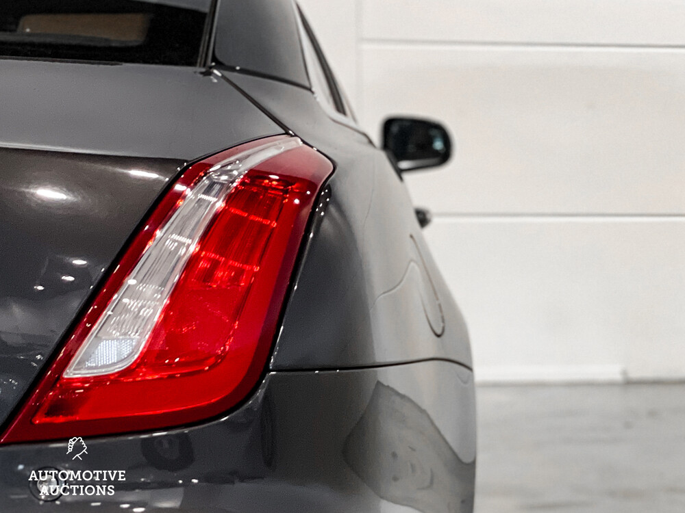 Jaguar XJ 3.0 D Portfolio LWB -FACELIFT- 300pk 2017 -Orig. NL-, NT-188-H