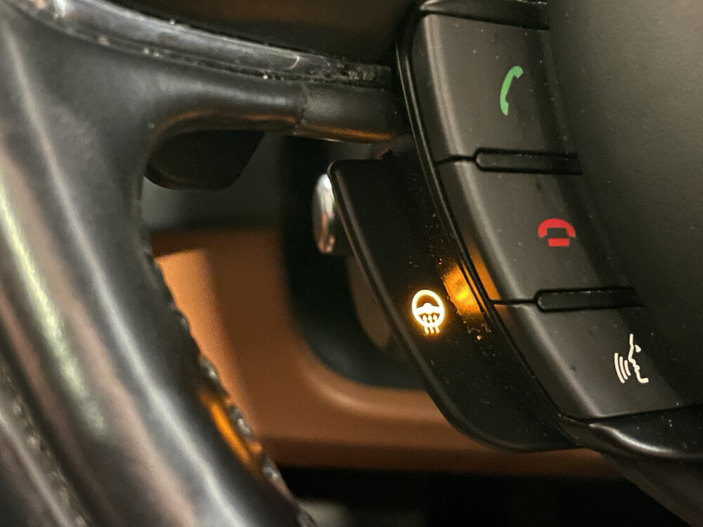 Jaguar XJ 3.0 D Portfolio LWB -FACELIFT- 300pk 2017 -Orig. NL-, NT-188-H