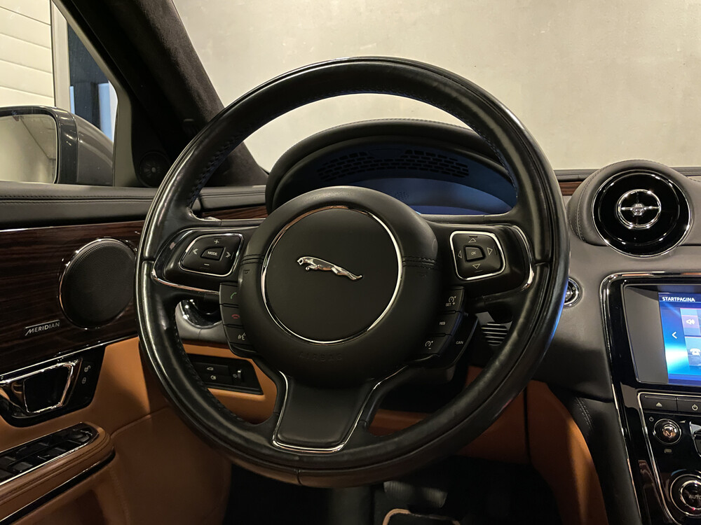 Jaguar XJ 3.0 D Portfolio LWB -FACELIFT- 300pk 2017 -Orig. NL-, NT-188-H