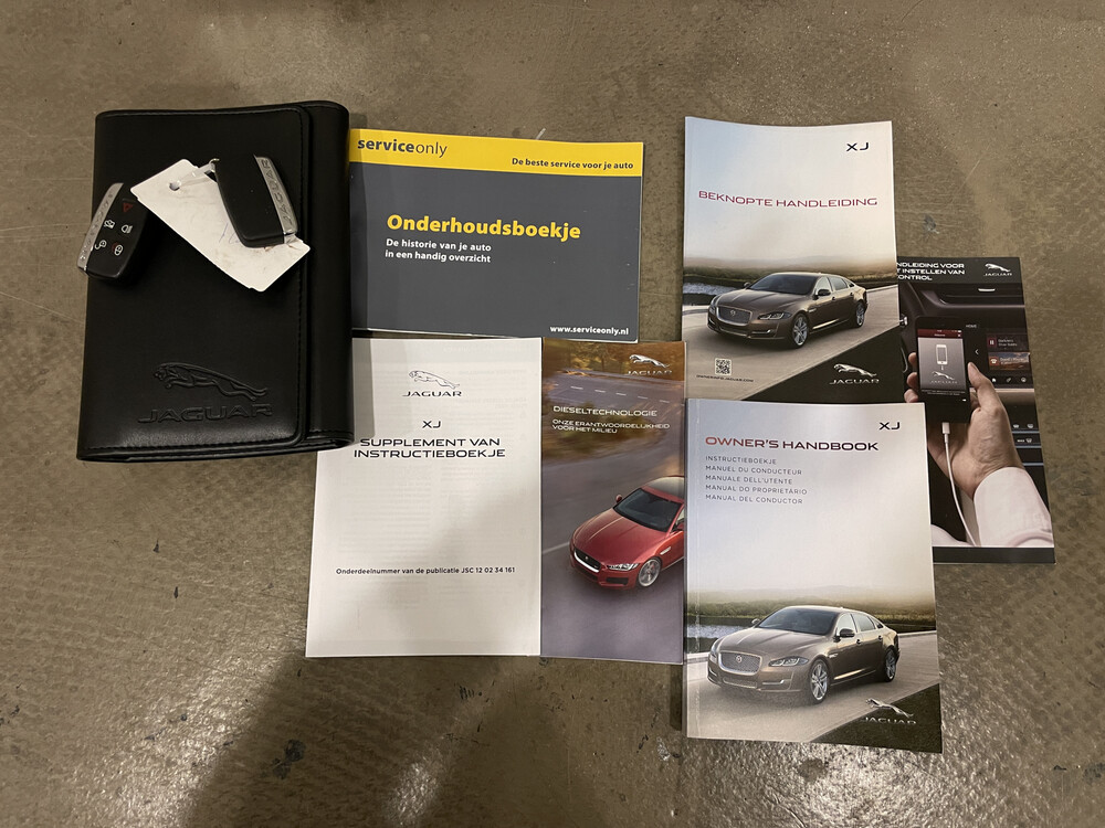 Jaguar XJ 3.0 D Portfolio LWB -FACELIFT- 300pk 2017 -Orig. NL-, NT-188-H