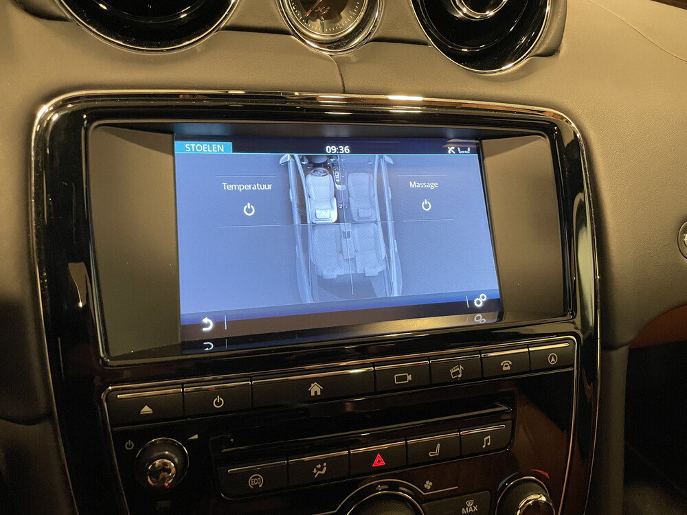 Jaguar XJ 3.0 D Portfolio LWB -FACELIFT- 300pk 2017 -Orig. NL-, NT-188-H