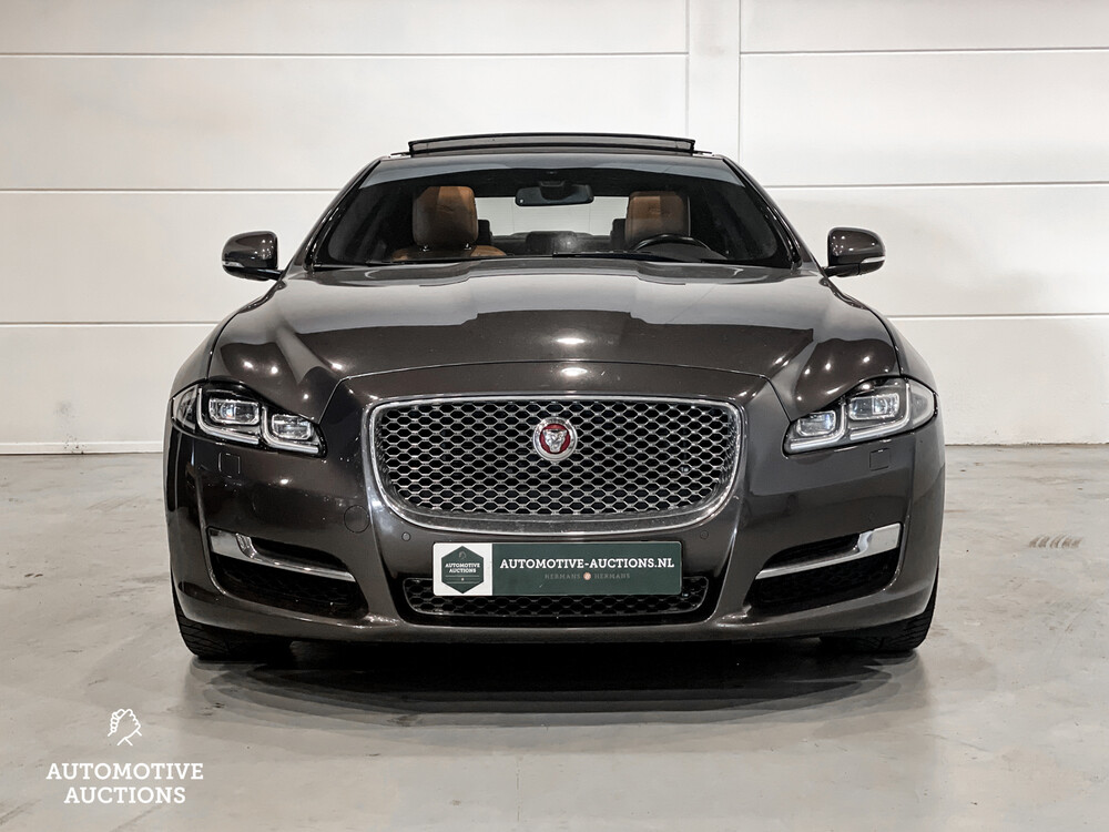 Jaguar XJ 3.0 D Portfolio LWB -FACELIFT- 300pk 2017 -Orig. NL-, NT-188-H