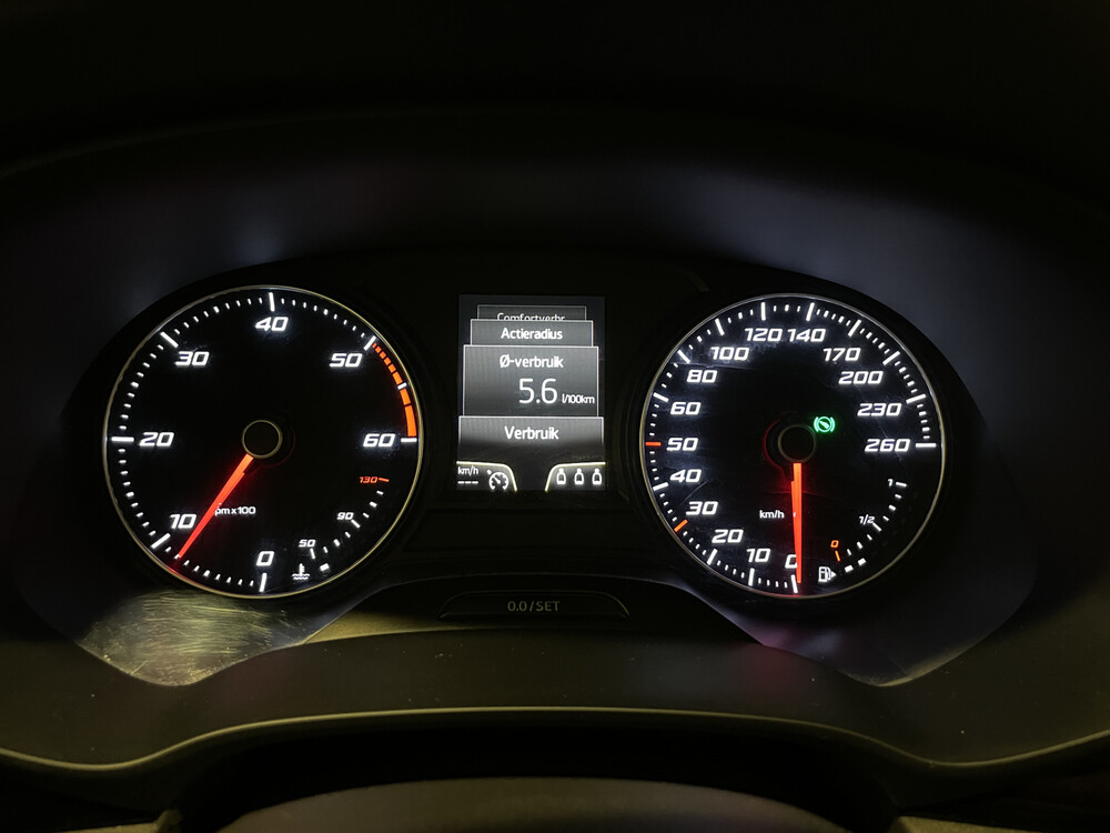 Seat Leon ST 1.6 Style Business 2015, TN-748-L