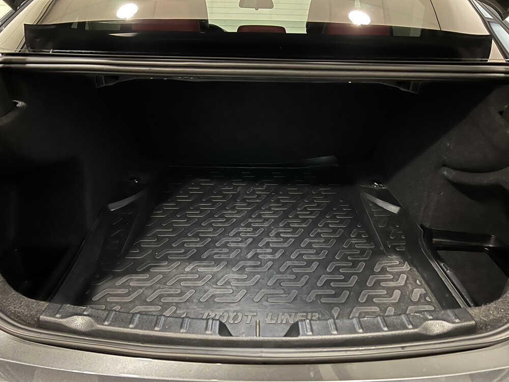 BMW 320i Executive Sportline 3-serie 184pk 2012, 15-XHT-3