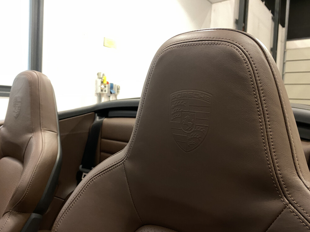 Porsche 911 Carrera 4s 992 SportChrono 3.0 450pk SportDesign Cabriolet 2019, H-643-ZL