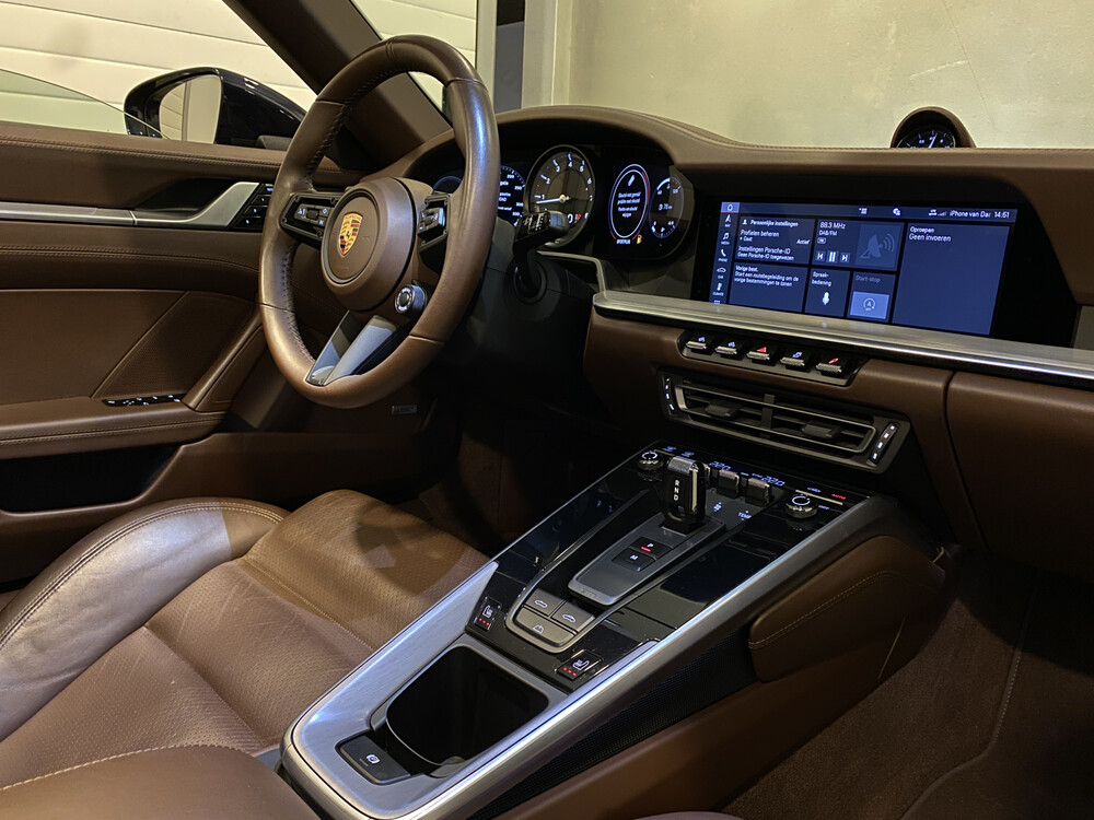 Porsche 911 Carrera 4s 992 SportChrono 3.0 450pk SportDesign Cabriolet 2019, H-643-ZL