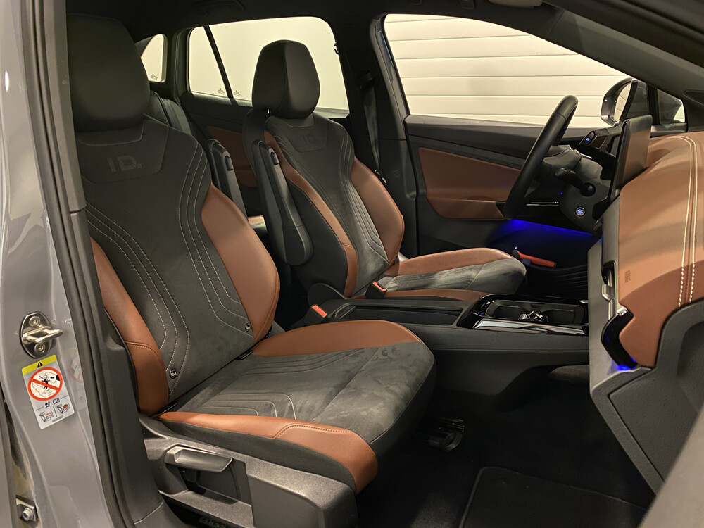 Volkswagen ID.4 First Pro Edition 77kWh 204pk 2021, N-819-NT -Fabrieksgarantie-