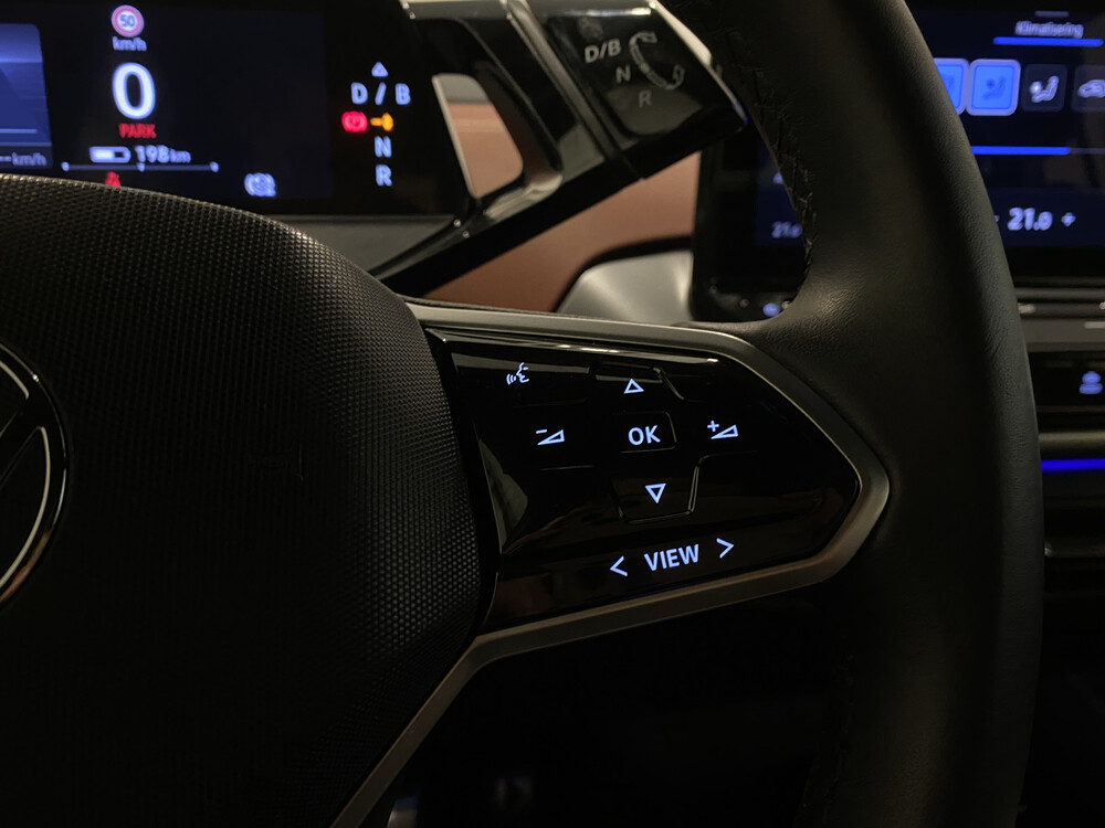 Volkswagen ID.4 First Pro Edition 77kWh 204pk 2021, N-819-NT -Fabrieksgarantie-