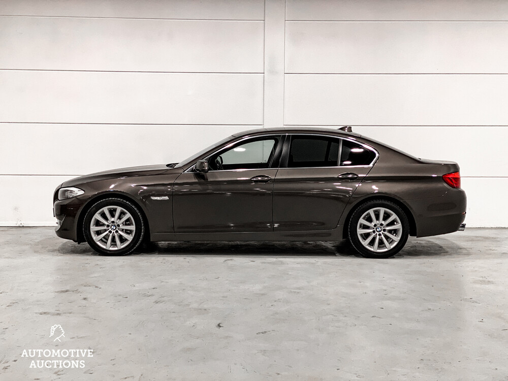 BMW 528i High Executive 5-serie 245pk 2012, 25-XJG-1