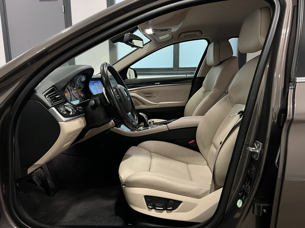 BMW 528i High Executive 5-serie 245pk 2012, 25-XJG-1