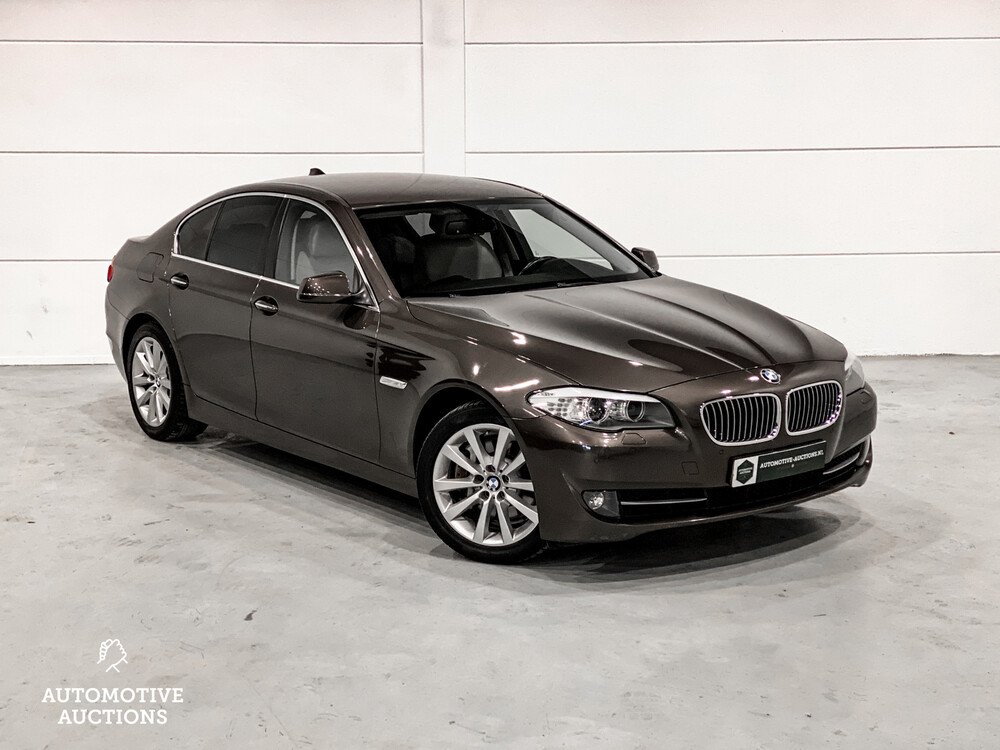BMW 528i High Executive 5-serie 245pk 2012, 25-XJG-1