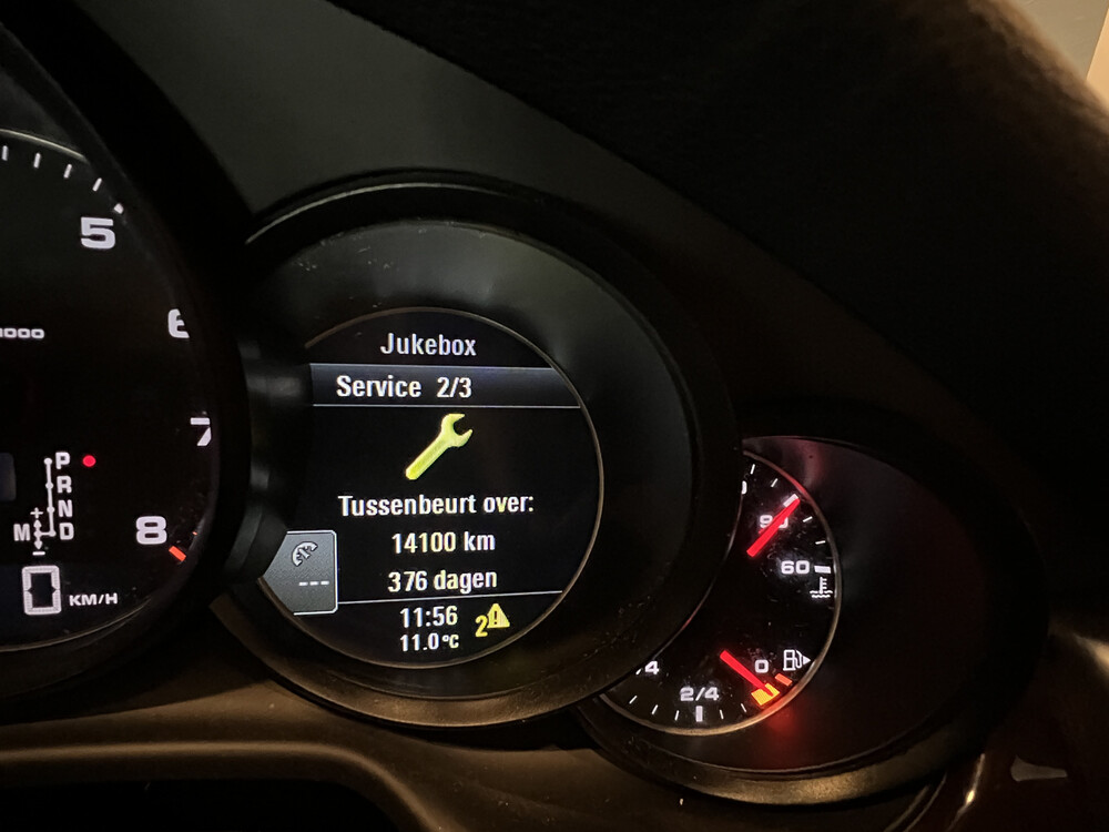 Porsche Panamera 3.6 V6 Platinum Edition SportChrono 299pk 2013, L-185-HT