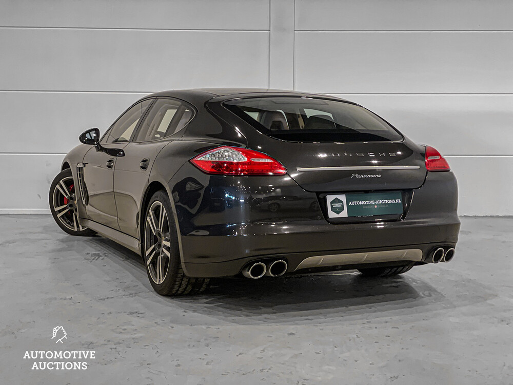 Porsche Panamera 3.6 V6 Platinum Edition SportChrono 299pk 2013, L-185-HT