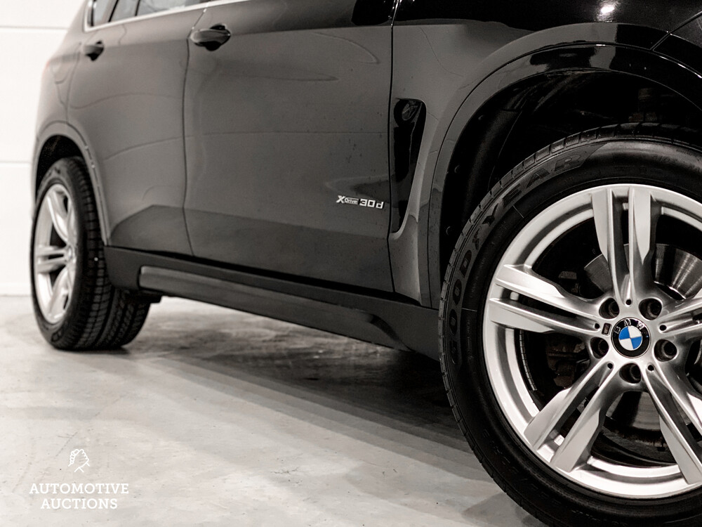 BMW X5 xDrive30d High Executive 258pk 2017, RG-400-K