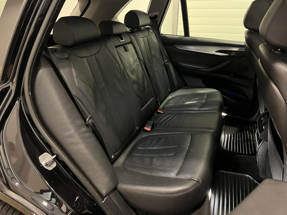 BMW X5 xDrive30d High Executive 258pk 2017, RG-400-K