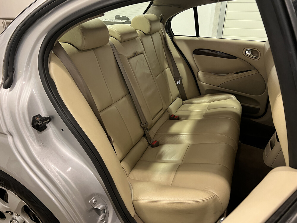 Jaguar S-Type Executive 2.5 V6 208 PS 2002, 86-JT-BZ.