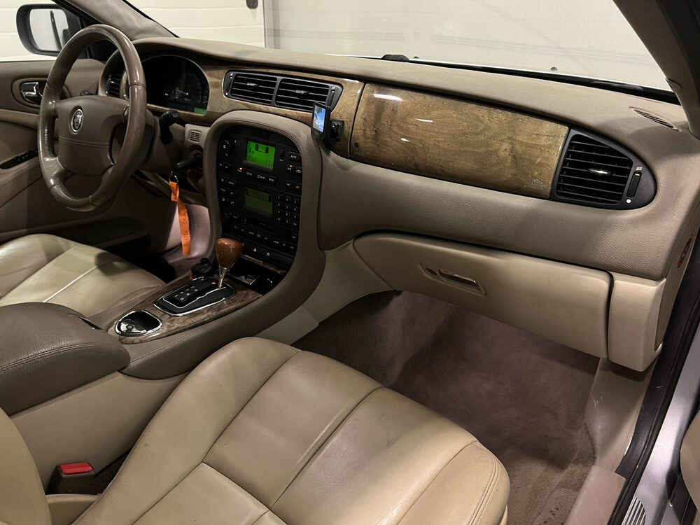 Jaguar S-Type Executive 2.5 V6 208 PS 2002, 86-JT-BZ.