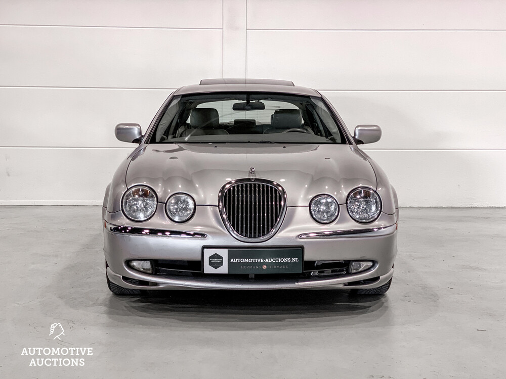 Jaguar S-Type Executive 2.5 V6 208 PS 2002, 86-JT-BZ.