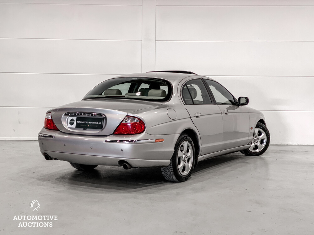 Jaguar S-Type Executive 2.5 V6 208 PS 2002, 86-JT-BZ.