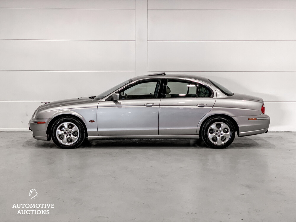 Jaguar S-Type Executive 2.5 V6 208 PS 2002, 86-JT-BZ.