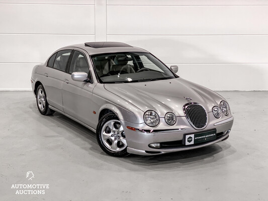 Jaguar S type Executive 2.5 V6 208hp 2002, 86-JT-BZ.