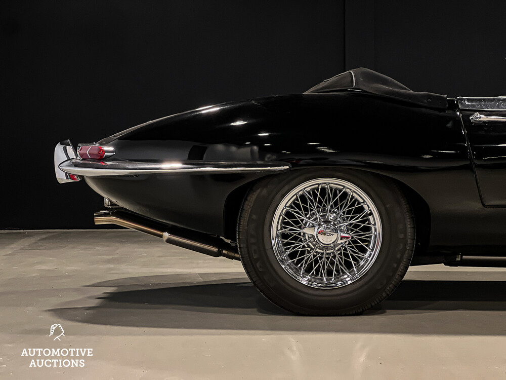 Jaguar E-Type Series 1 OTS 4.2 Zes-in-Lijn Cabriolet 1967, DZ-73-87