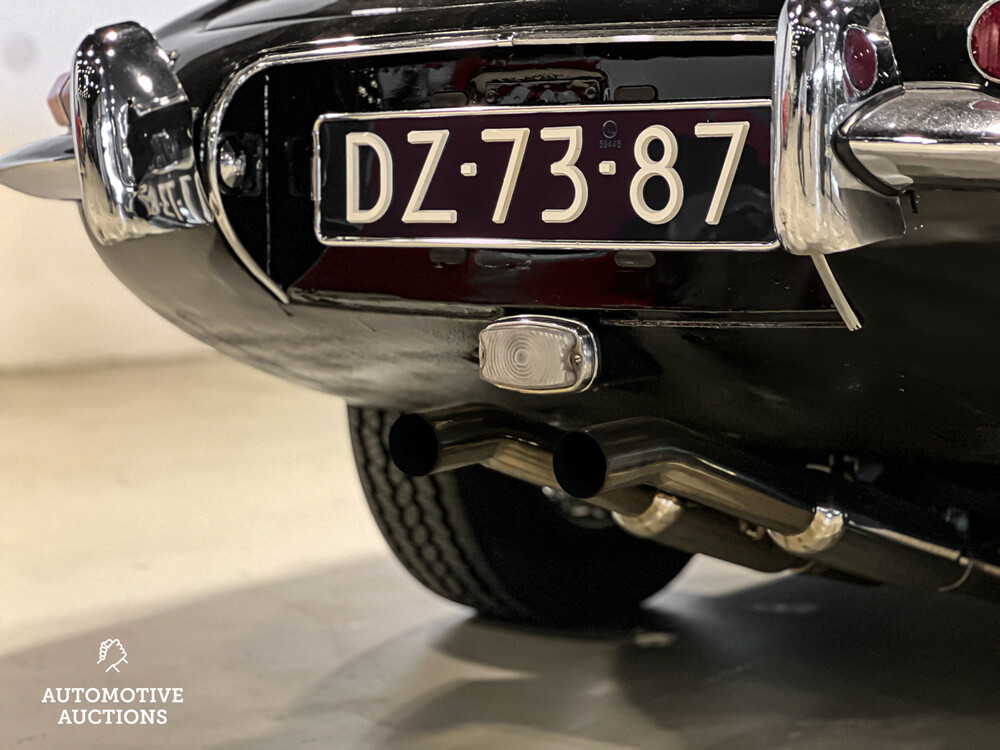 Jaguar E-Type Series 1 OTS 4.2 Zes-in-Lijn Cabriolet 1967, DZ-73-87
