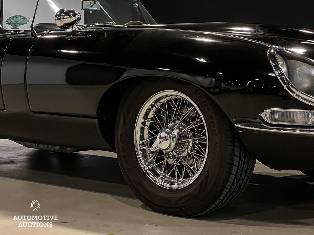 Jaguar E-Type Series 1 OTS 4.2 Zes-in-Lijn Cabriolet 1967, DZ-73-87
