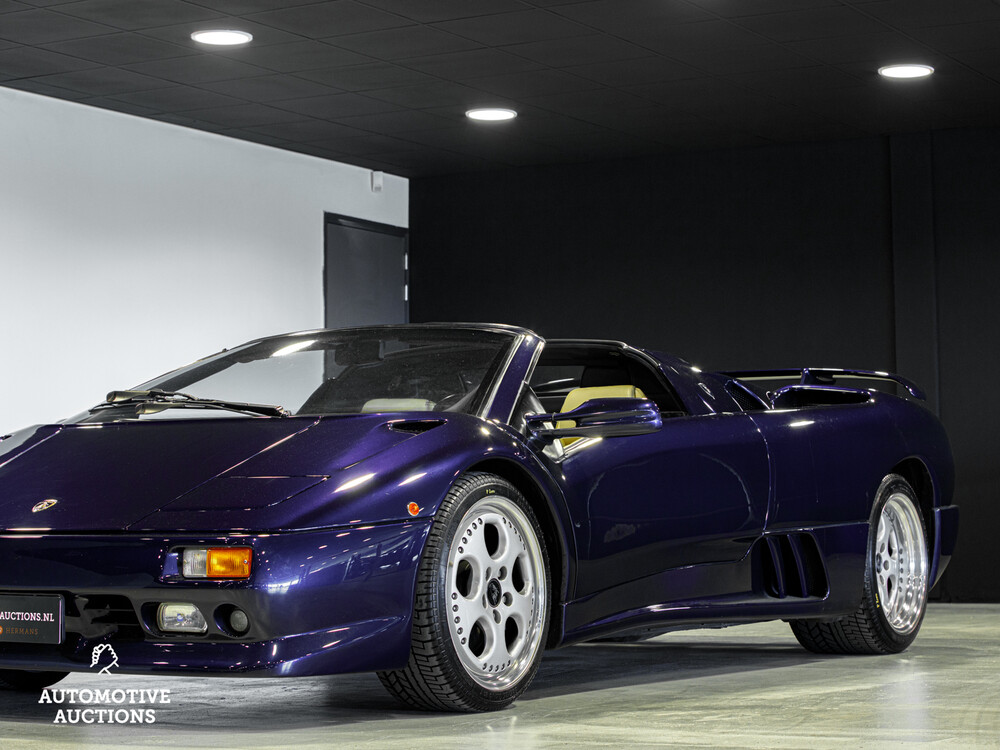 Lamborghini Diablo VT Roadster 5.7 V12 492pk Cabriolet 1996