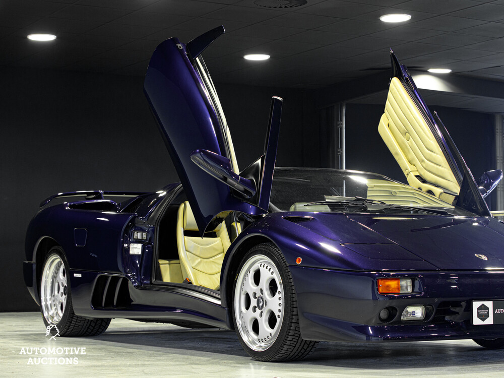 Lamborghini Diablo VT Roadster 5.7 V12 492pk Cabriolet 1996