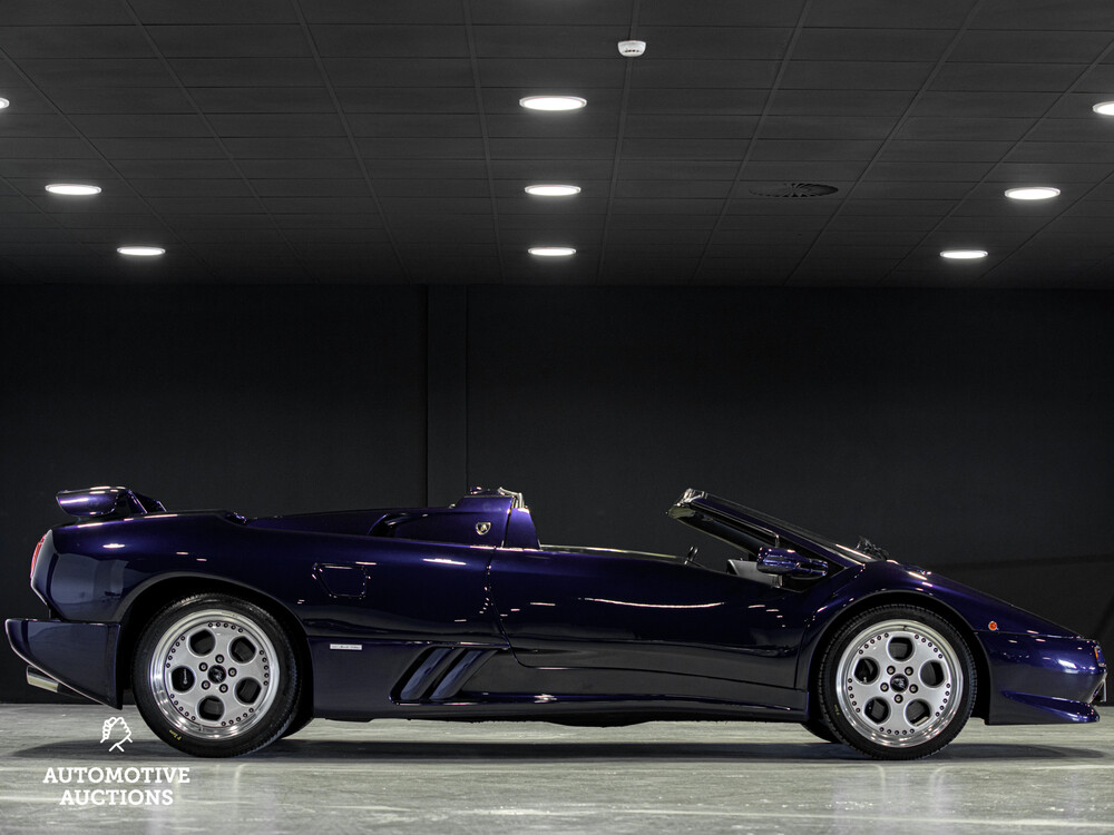 Lamborghini Diablo VT Roadster 5.7 V12 492pk Cabriolet 1996