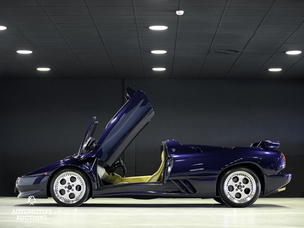 Lamborghini Diablo VT Roadster 5.7 V12 492pk Cabriolet 1996