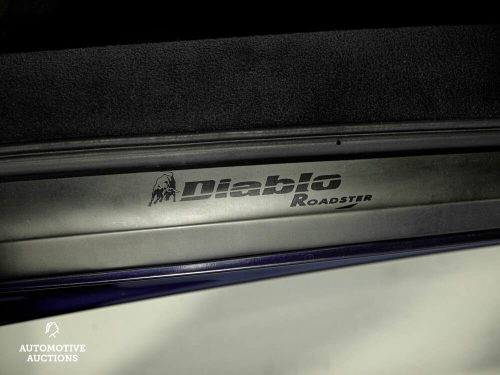 Lamborghini Diablo VT Roadster 5.7 V12 492pk Cabriolet 1996