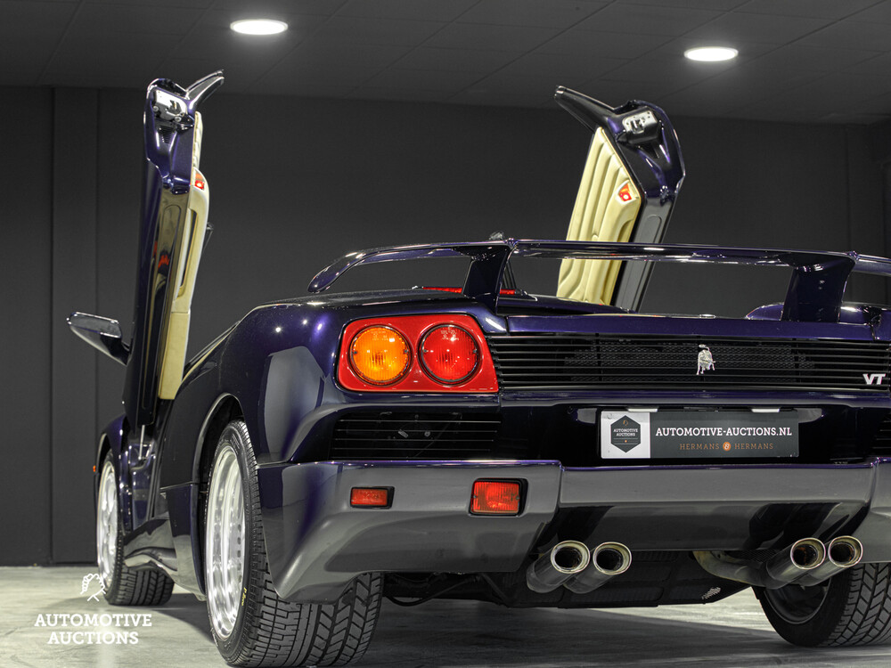 Lamborghini Diablo VT Roadster 5.7 V12 492pk Cabriolet 1996