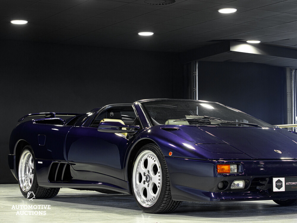 Lamborghini Diablo VT Roadster 5.7 V12 492pk Cabriolet 1996