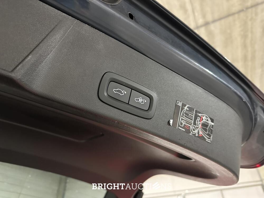 Volvo XC40 1.5 T2 129hp 2021